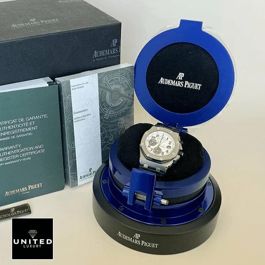Audemars Piguet Royal Oak Offshore 26208ST.OO.D305CR.01 Audemars Piguet Royal Oak 26208ST.OO_.D305CR.01 White Dial Replica in the box