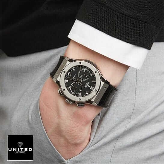 Hublot Big Bang Unico 441.OX.1180.LR Hublot Classic Fusion Black Dial Leather Black Bracelet Replica on the man wrist