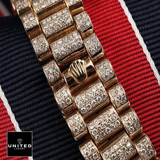 Rolex Day-Date 36 18038 Full Diamond Oyster Bracelet On the Rolex logo