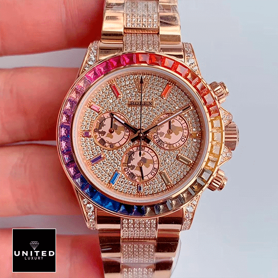 Rolex Daytona Rolex Daytona 116520-0016 Iced Out Replica on the hands