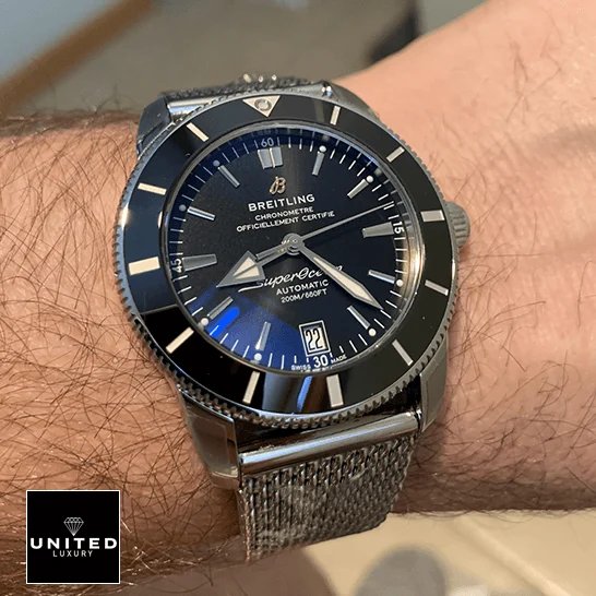 Breitling Superocean Heritage II B20 AB2020121B1A1 Breitling Superocean Heritage AB2010121B1A1 Black Dial Replica on the man wrist