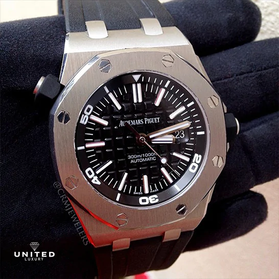 Audemars Piguet Royal Oak Offshore Diver 15710ST Audemars Piguet Royal Oak Offshore Diver 15710ST