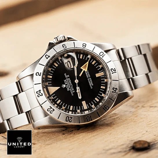 Rolex Explorer II 1655 Rolex Explorer II 1655 (Antique) WARO025 Black Dial Oyster Bracelet Replica on the table