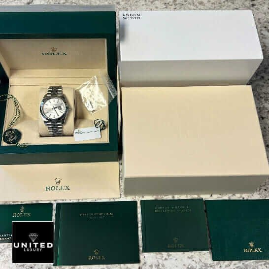 Rolex Datejust 126334 rolex-126300-box-cards