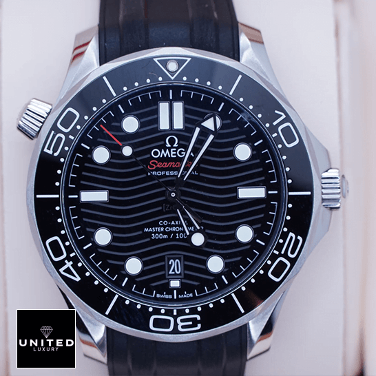 Omega Seamaster Diver 210.32.42.20.01.001 Omega Seamaster Diver 300M Black Dial & Bezel Replica in the box