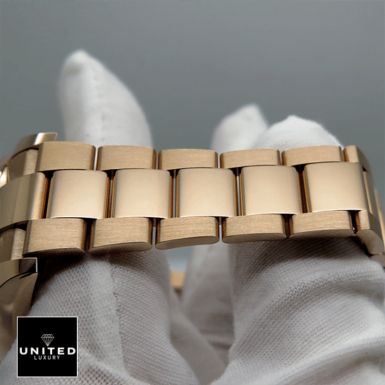 Rolex Sky-Dweller 326935 Rolex Sky-Dweller Rose 326935-0005 Oyster Bracelet Replica
