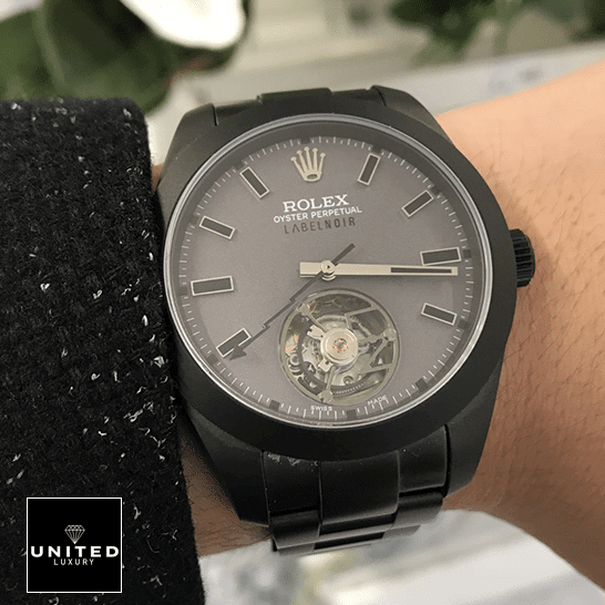 Rolex Milgauss 116400 Rolex Label Noir Black Case & Bezel Replica on his arm